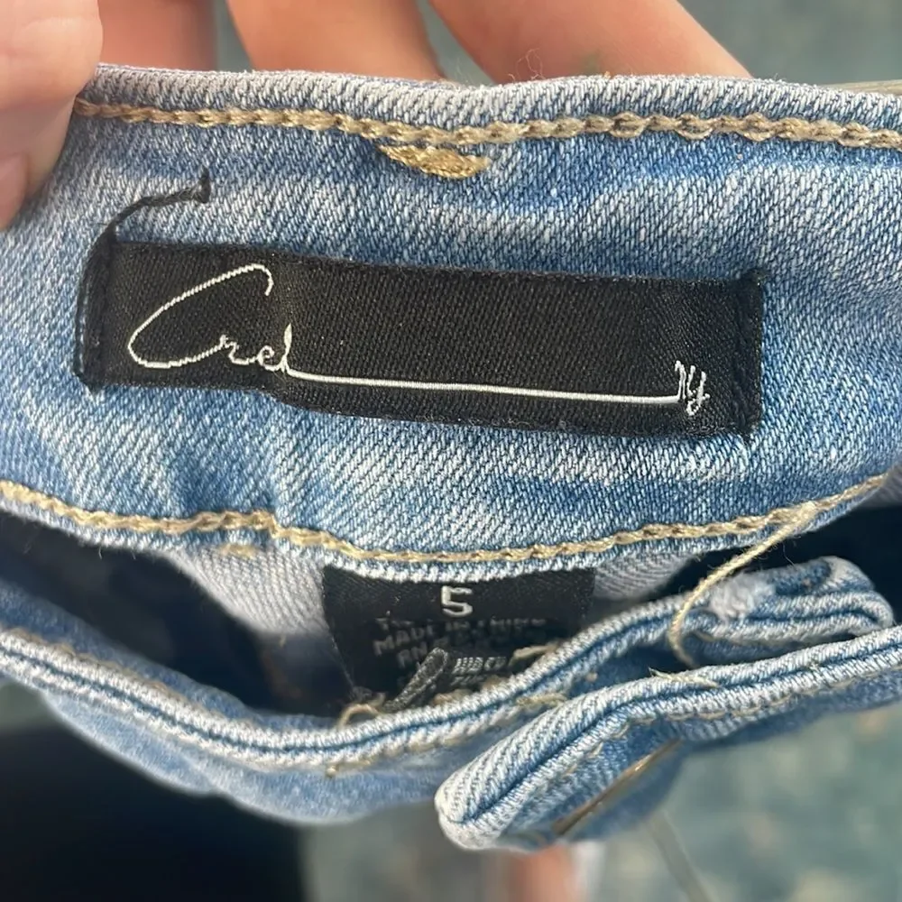 Distressed Print Jeans  - Picture 8 of 10